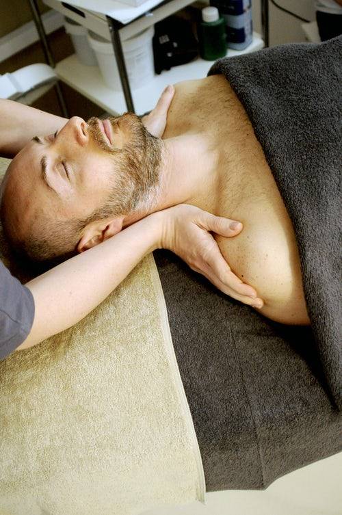 Cadeau massage pour homme à l'institut O'Naide de Plaisance du touch près de Toulouse